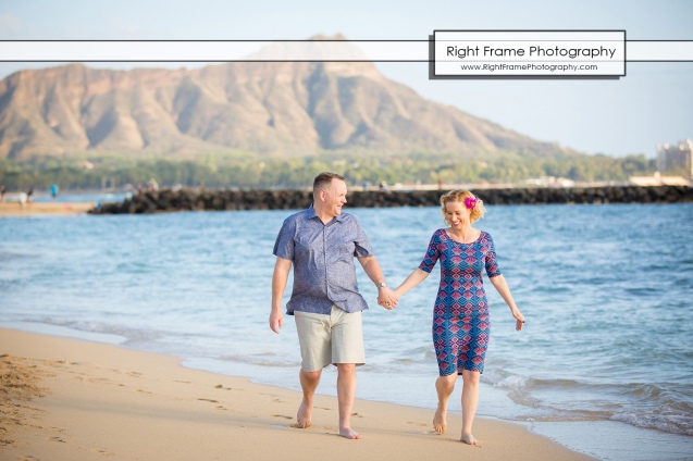 Sunset Engagement Photo Session on Waikiki Beach