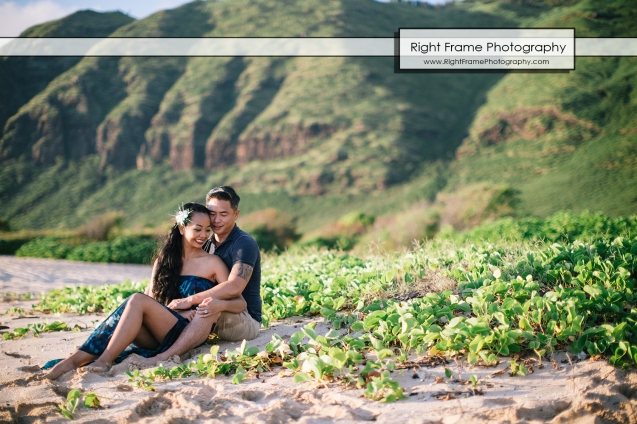 Engagement Pictures at Yokohama Bay Oahu Hawaii