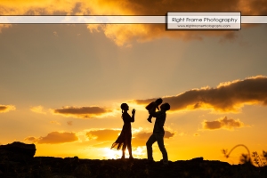 Vacation Photographer in Oahu Sunset Secret Beach